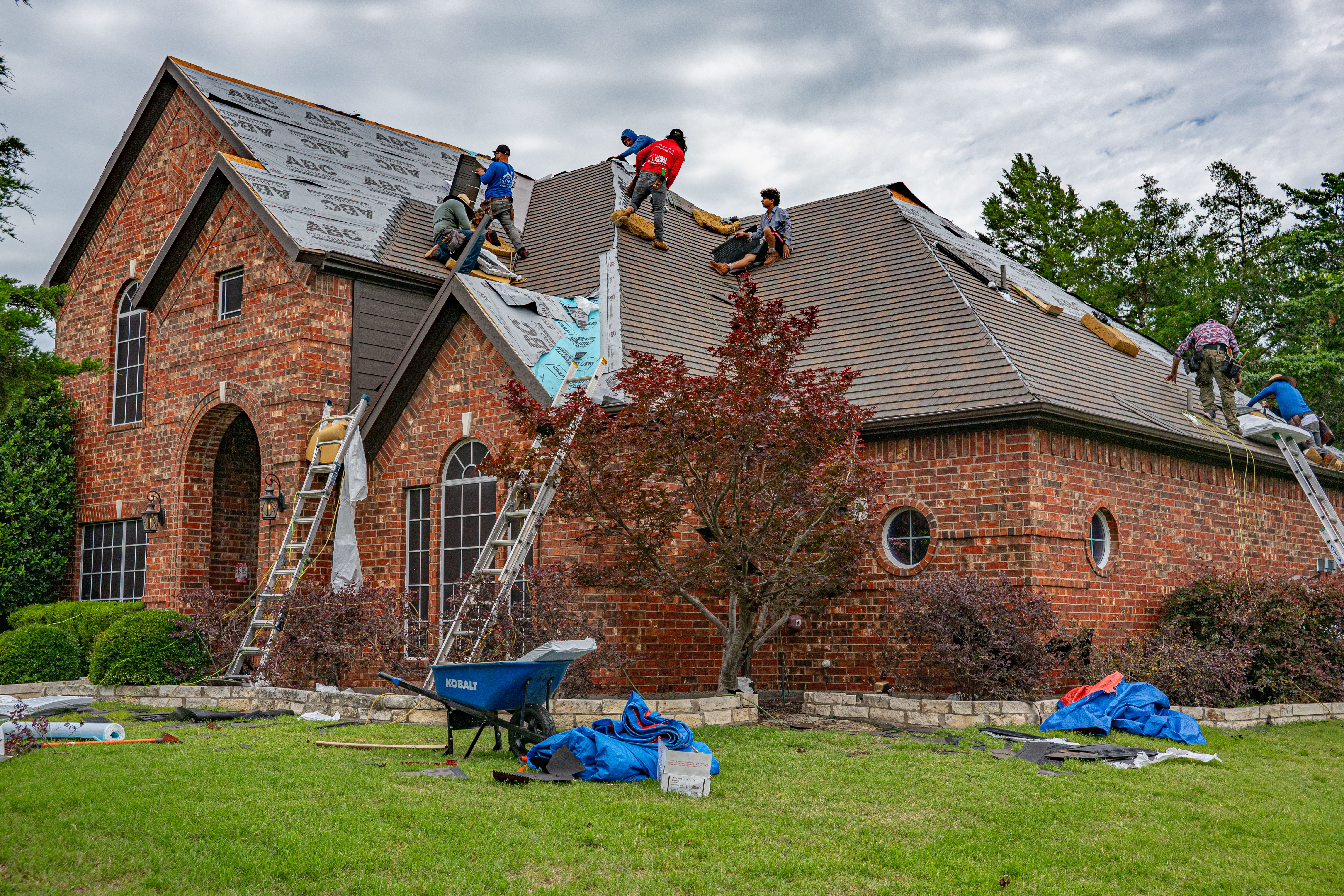 A Roofer Offers to Waive Your Deductible: Look at What They’re Offering Instead